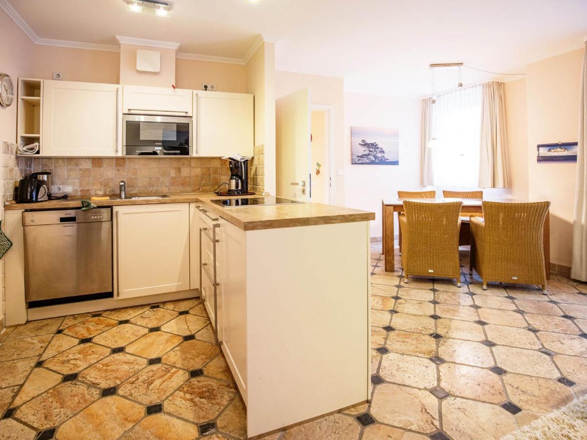 Strandvillen Binz - Ferienwohnung Mit 2 Schlafzimmern Und Balkon Sv-755 Exterior foto